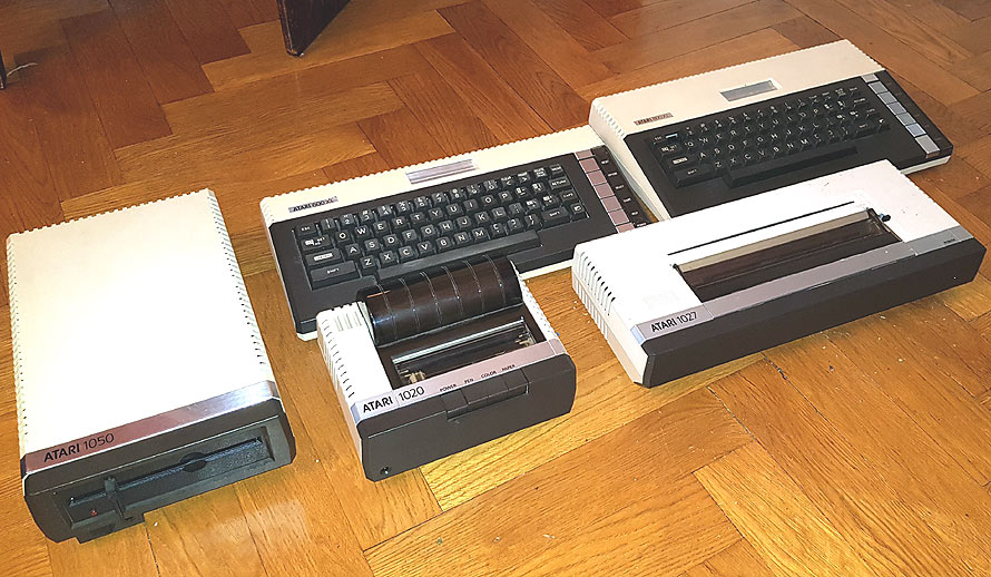 Atari XL series design line