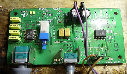 bass and treble control circuit